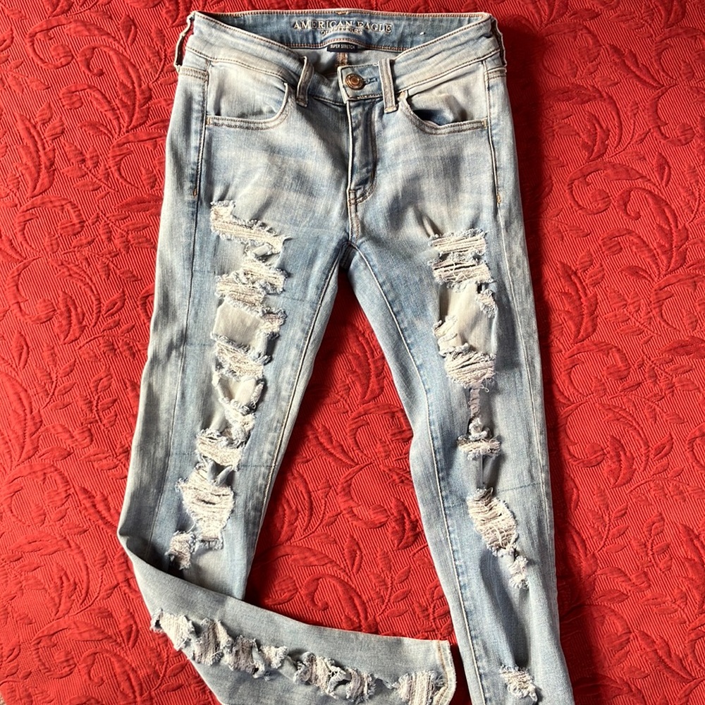American Eagle Outfitters Skinny Ripped Jeans 2